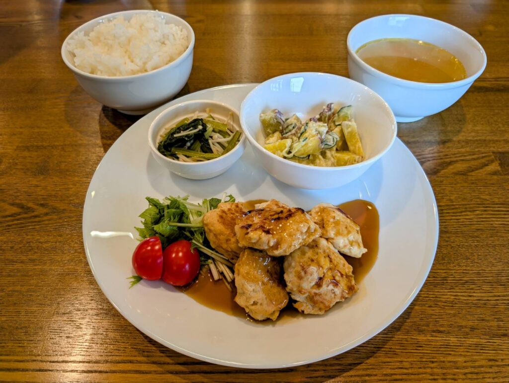 画像：9月4日（木曜日）日替わりランチプレートのメニューです🎵