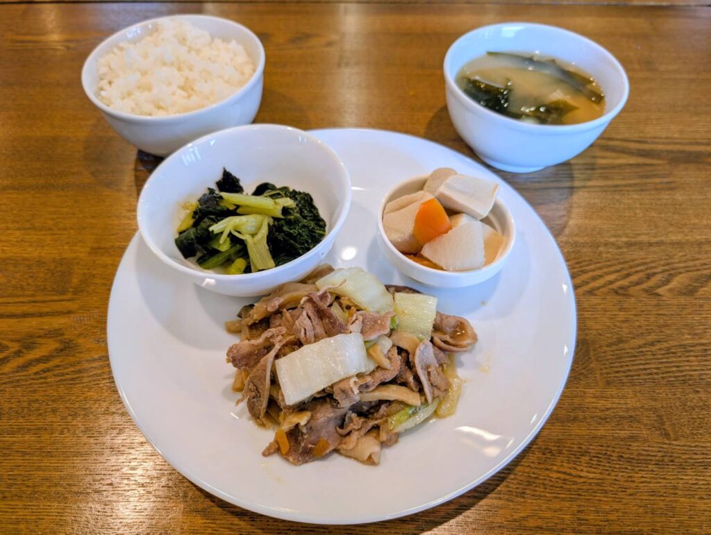 画像：9月29日（月曜日）日替わりランチプレートのメニューです🎵