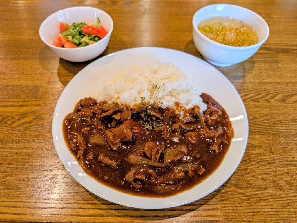 画像：10月7日（火曜日）日替わりランチプレートのメニューです🎵