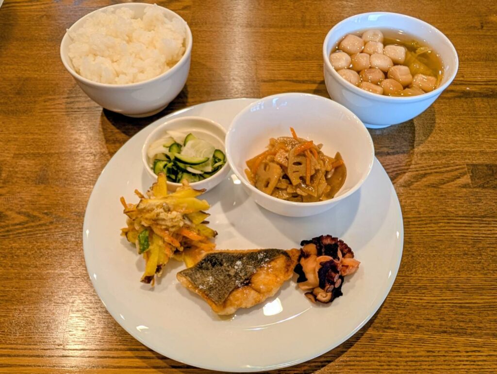 画像：11月25日（火曜日）日替わりランチプレートのメニューです🎵