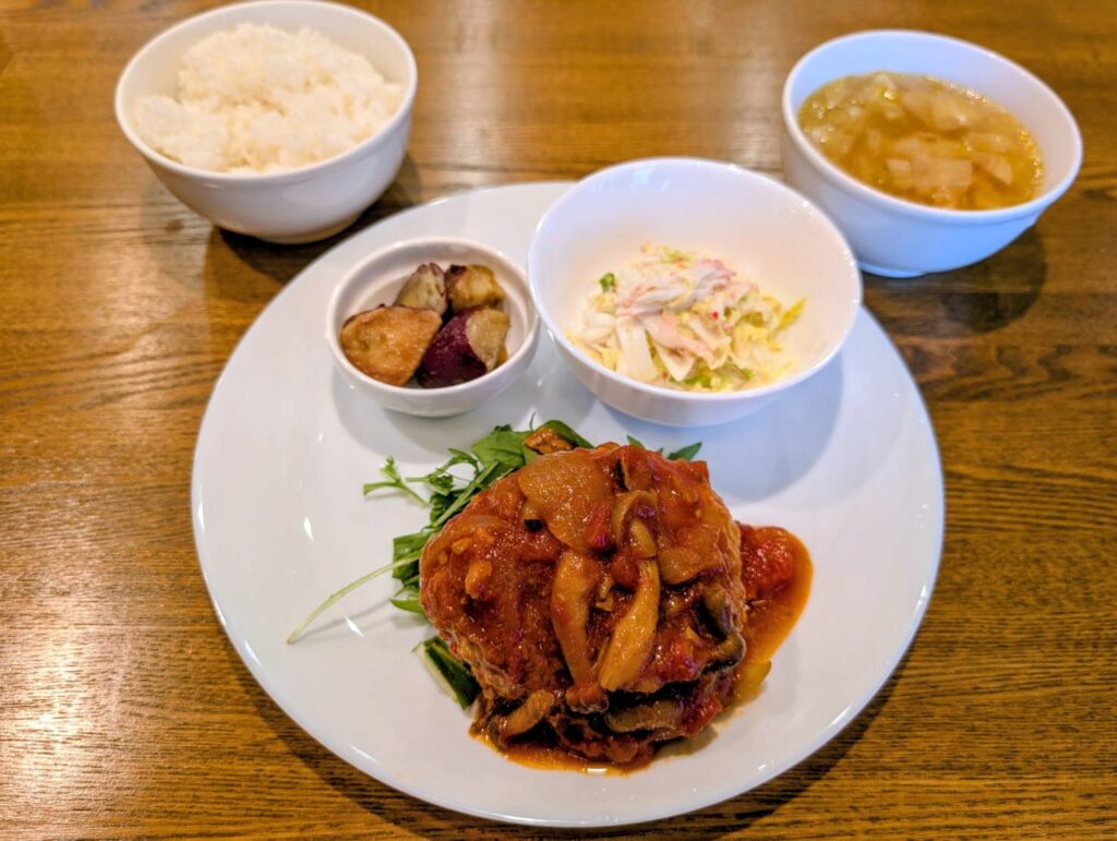 画像：12月24日（水曜日）日替わりランチプレートのメニューです🎵