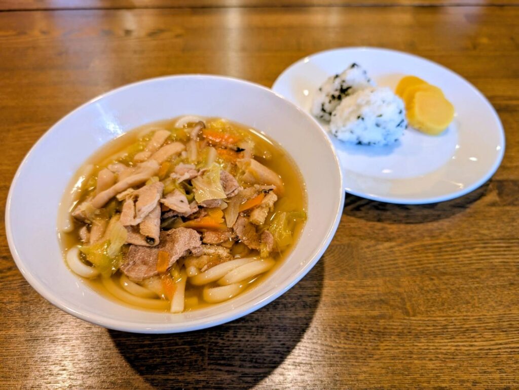 画像：12月2２日（月曜日）日替わりランチプレートのメニューです🎵